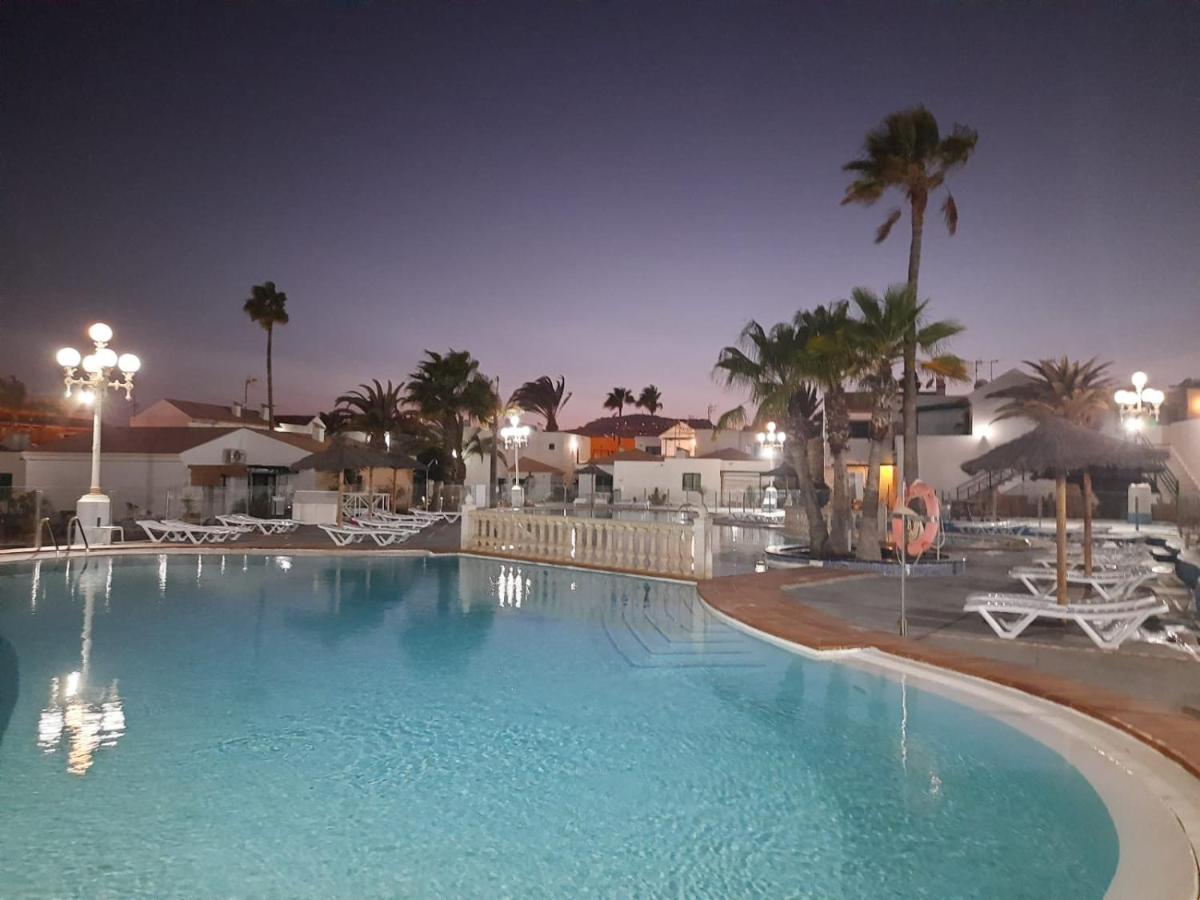 Castillo Holiday Apartment- Puerta Del Sol 245 Caleta De Fuste Ngoại thất bức ảnh